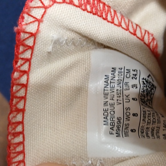 Converse Red Canvas Sneakers with White Accents Womens SZ 8 - Picture 9 of 10